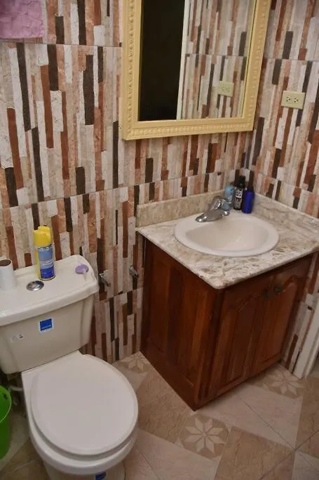 Lw Guesthouse Montego Bay 0*,  Jamaica