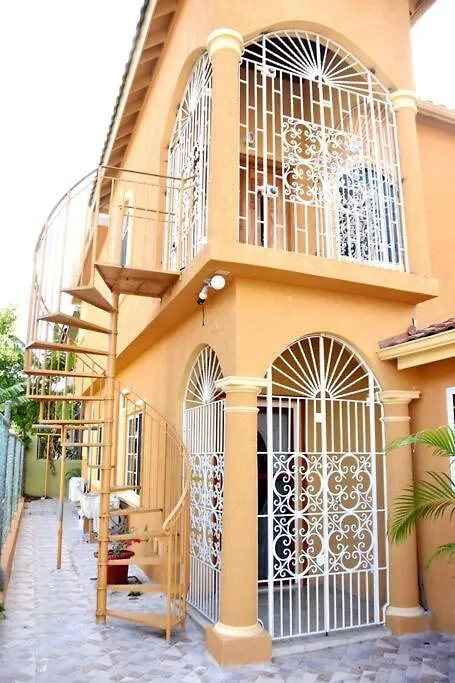 Appartement Lw Guesthouse Montego Bay